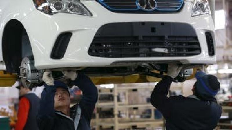 تصل 38%.. الاتحاد الأوروبي يفرض رسوما جمركية على السيارات الكهربائية الصينية